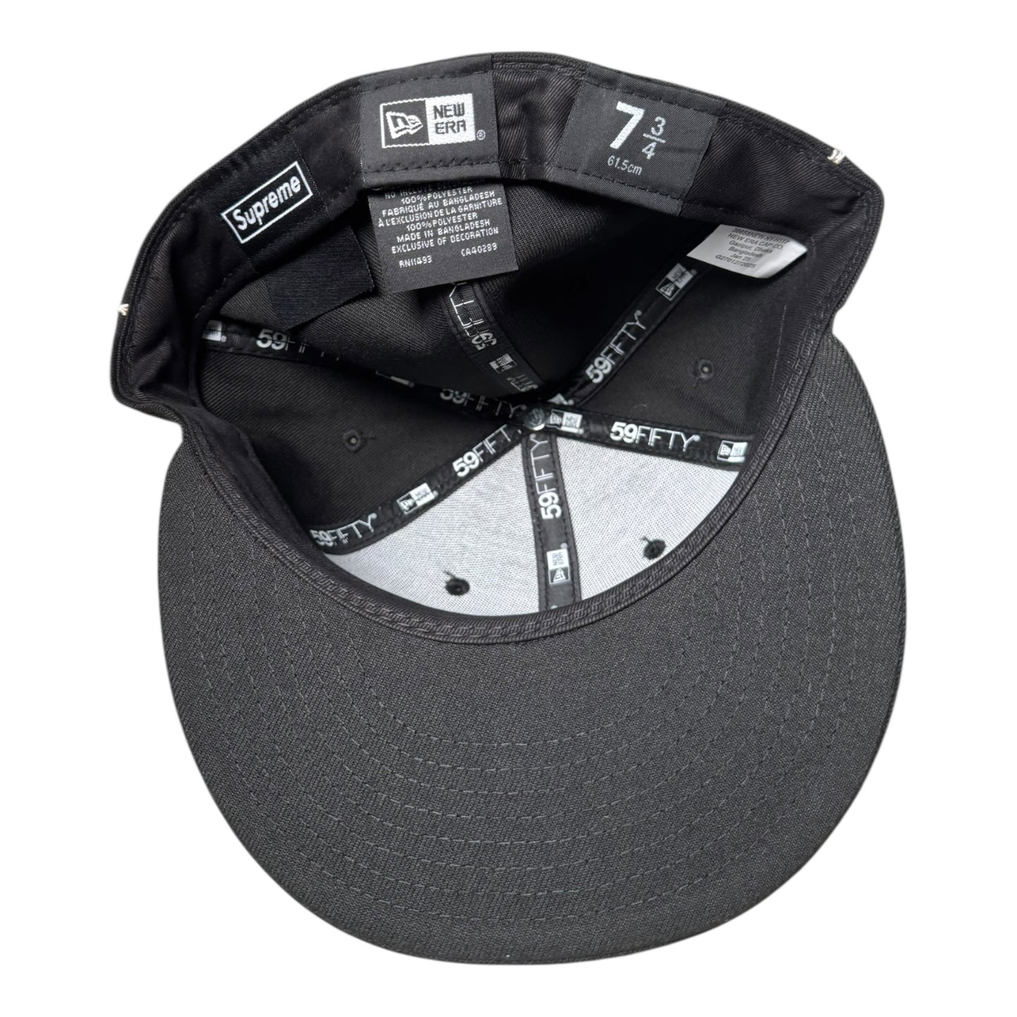 Supreme Piping Script Logo New Era® Hat
