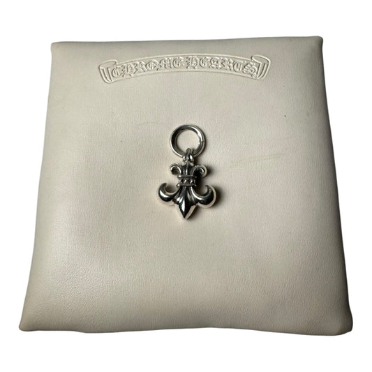 Chrome Hearts Fleur Pendant