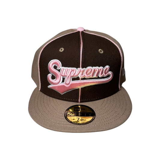 Supreme Piping Script Logo New Era® Hat