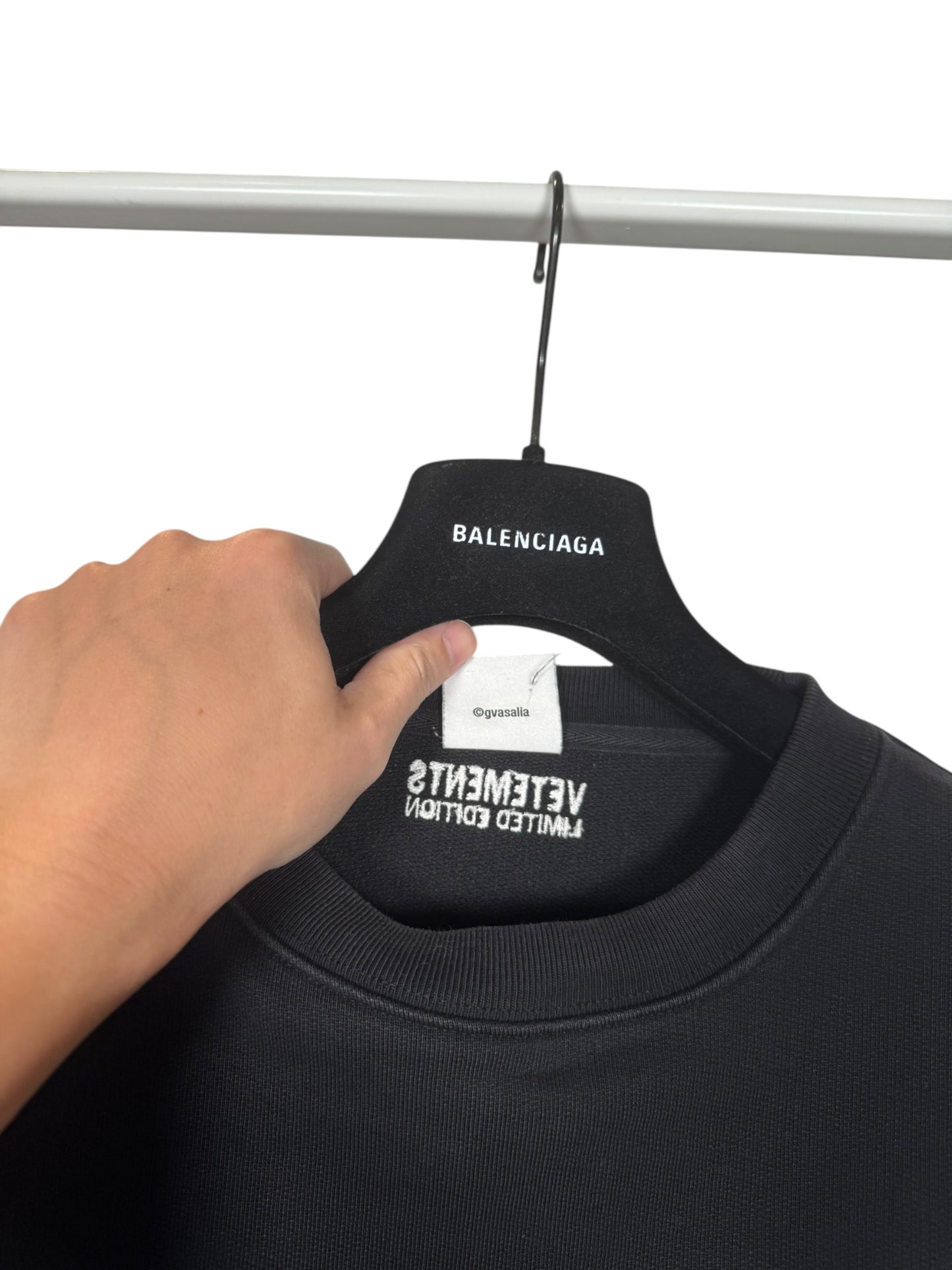 Vetements Insecurity Crewneck