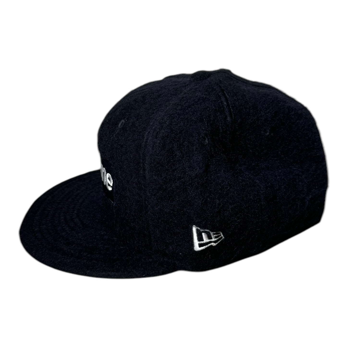 Supreme Brushed Wool Box Logo New Era®