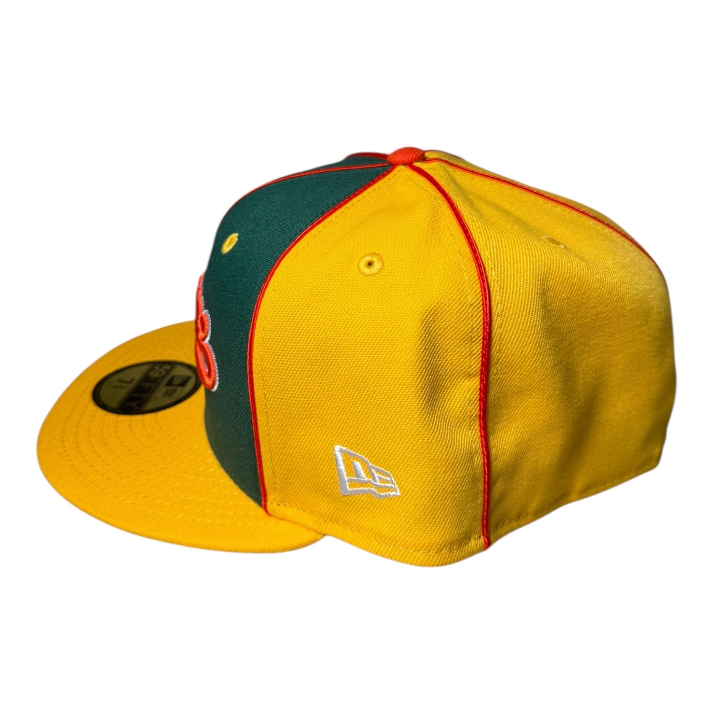 Supreme Piping Script Logo New Era® Hat